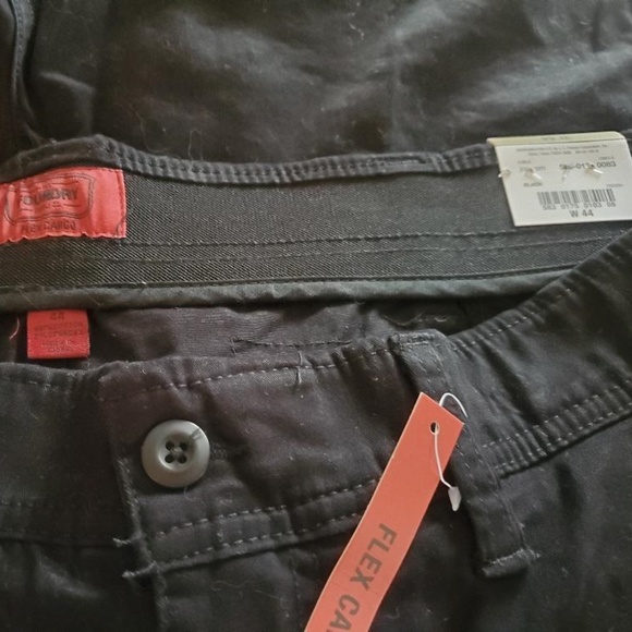 New Men's Cargo Shorts - Picture 2 of 3